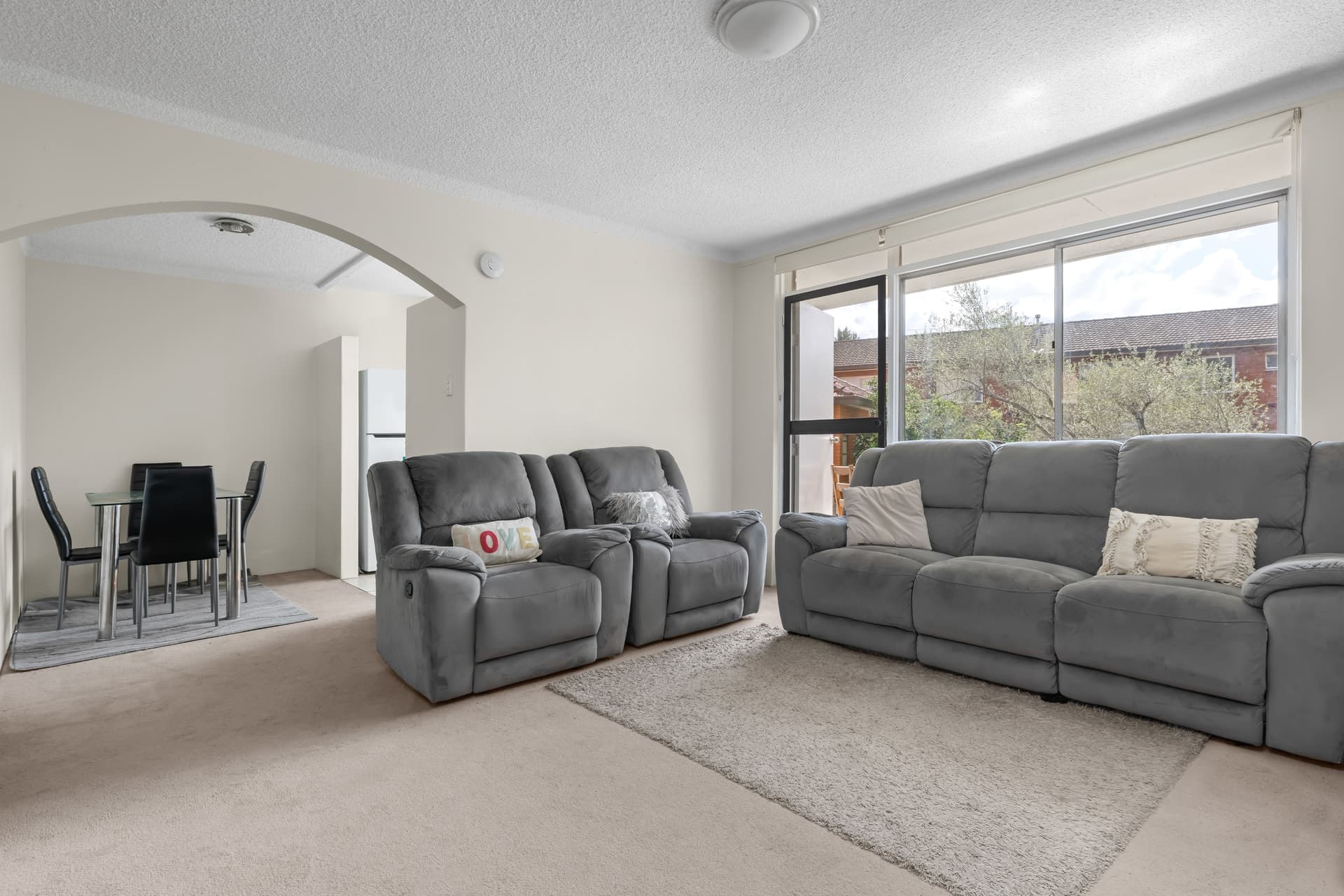 1/8 Hampstead Road, Homebush West - Image 1