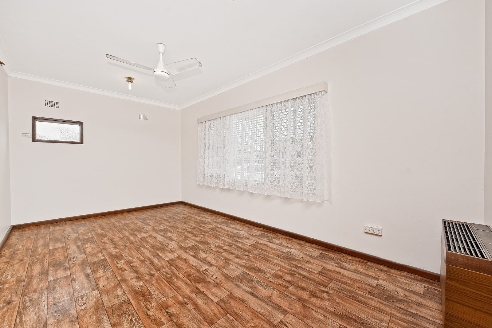 2 Pamela Place, Concord - Thumbnail 8