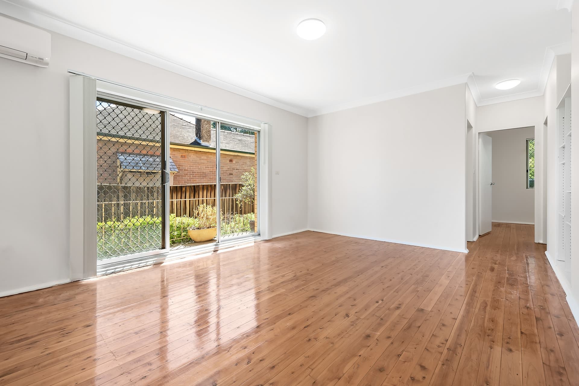 1/6 Napier Street, North Strathfield - Image 1