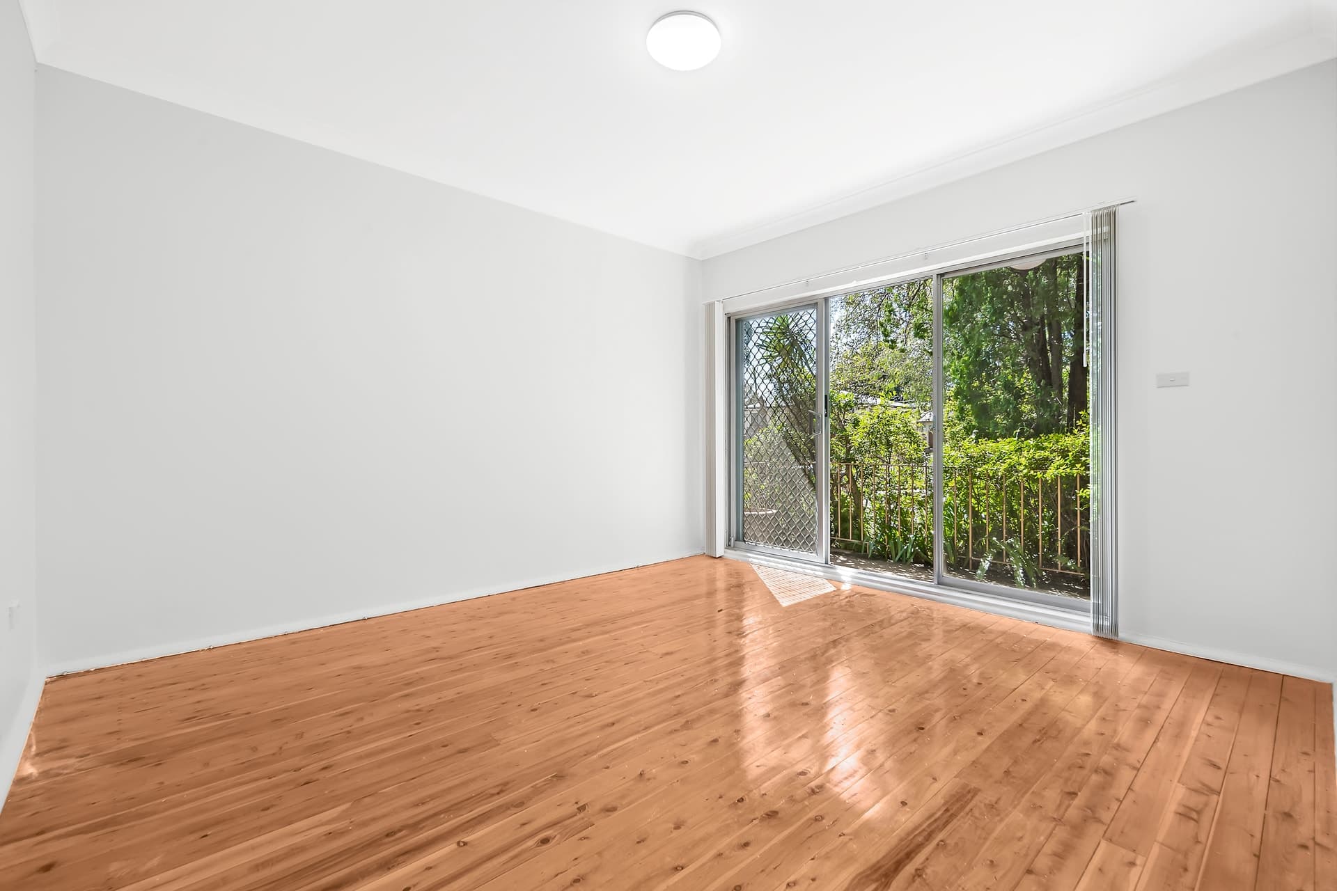 1/6 Napier Street, North Strathfield - Thumbnail 3