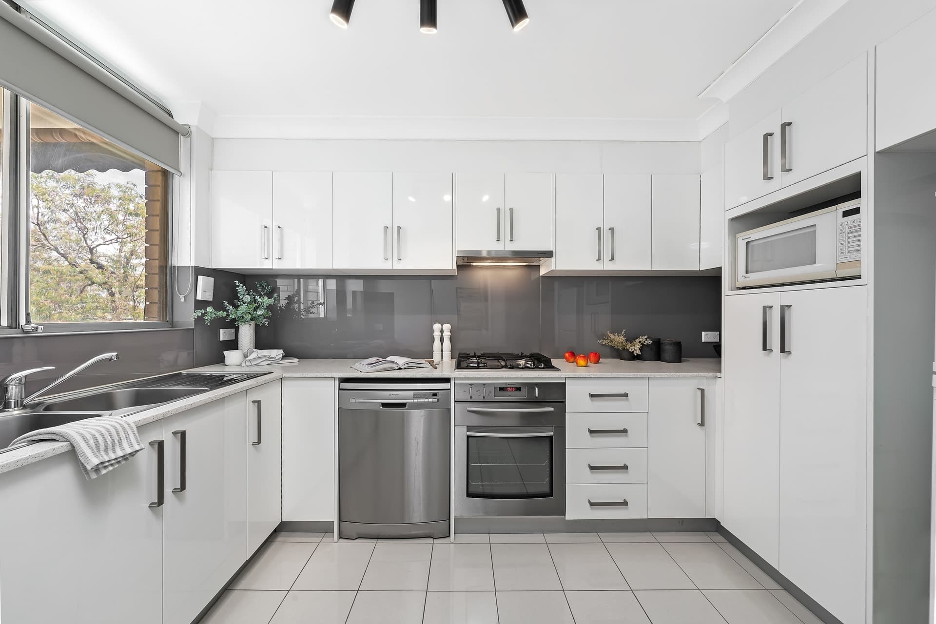 15/6 Bortfield Drive Chiswick NSW 2046, Chiswick - Thumbnail 3