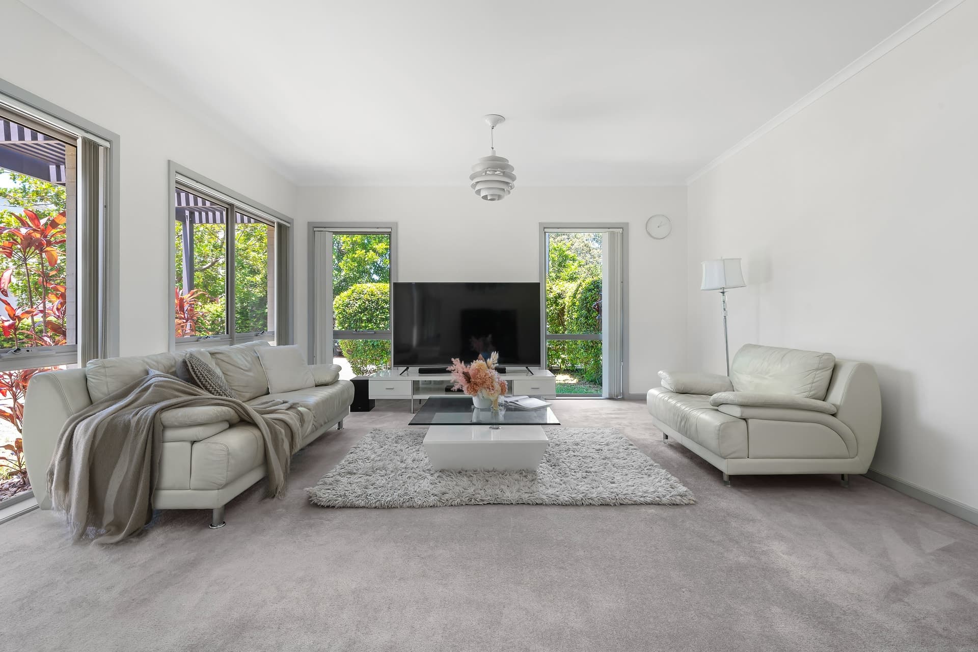 8 Roycroft Avenue, Newington - Thumbnail 2