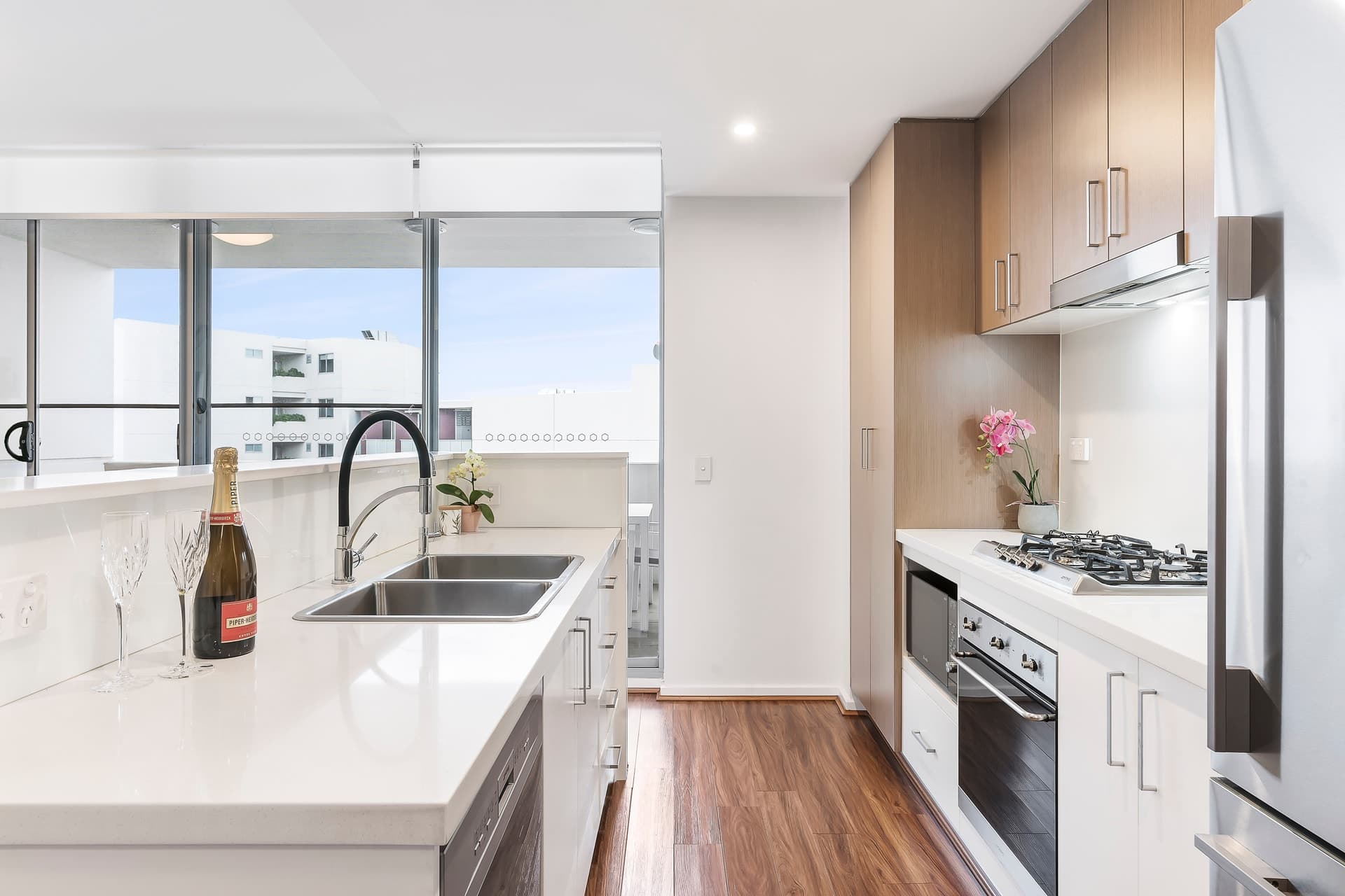 701/85 Park Road, Homebush - Thumbnail 2