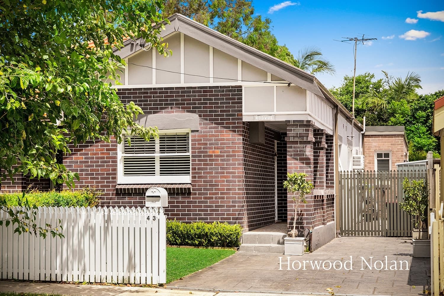 43 Arthur Street Rodd Point NSW 2046, Rodd Point - Image 1