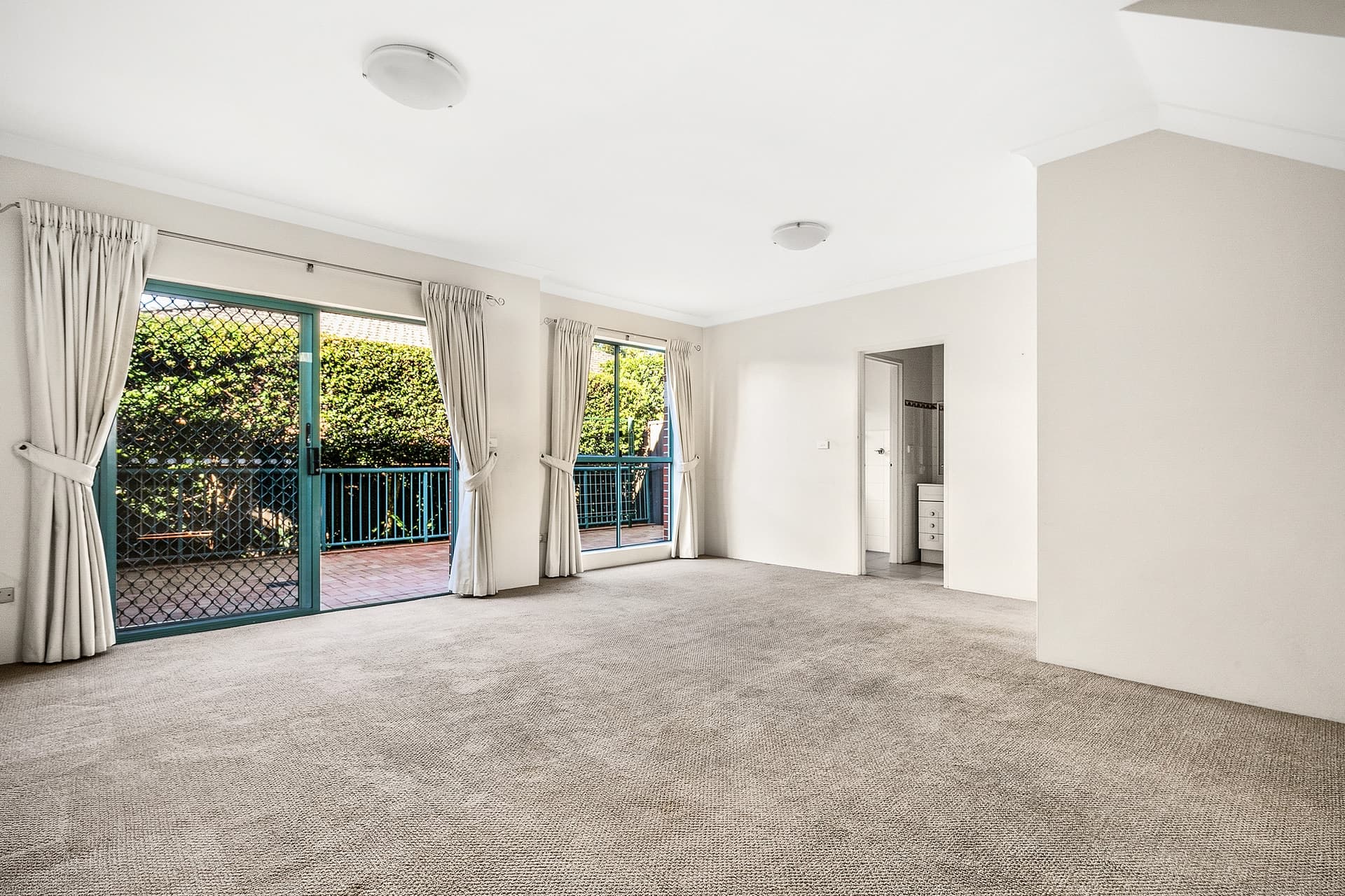 2/138 Edenholme Road Wareemba NSW 2046, Wareemba - Thumbnail 4