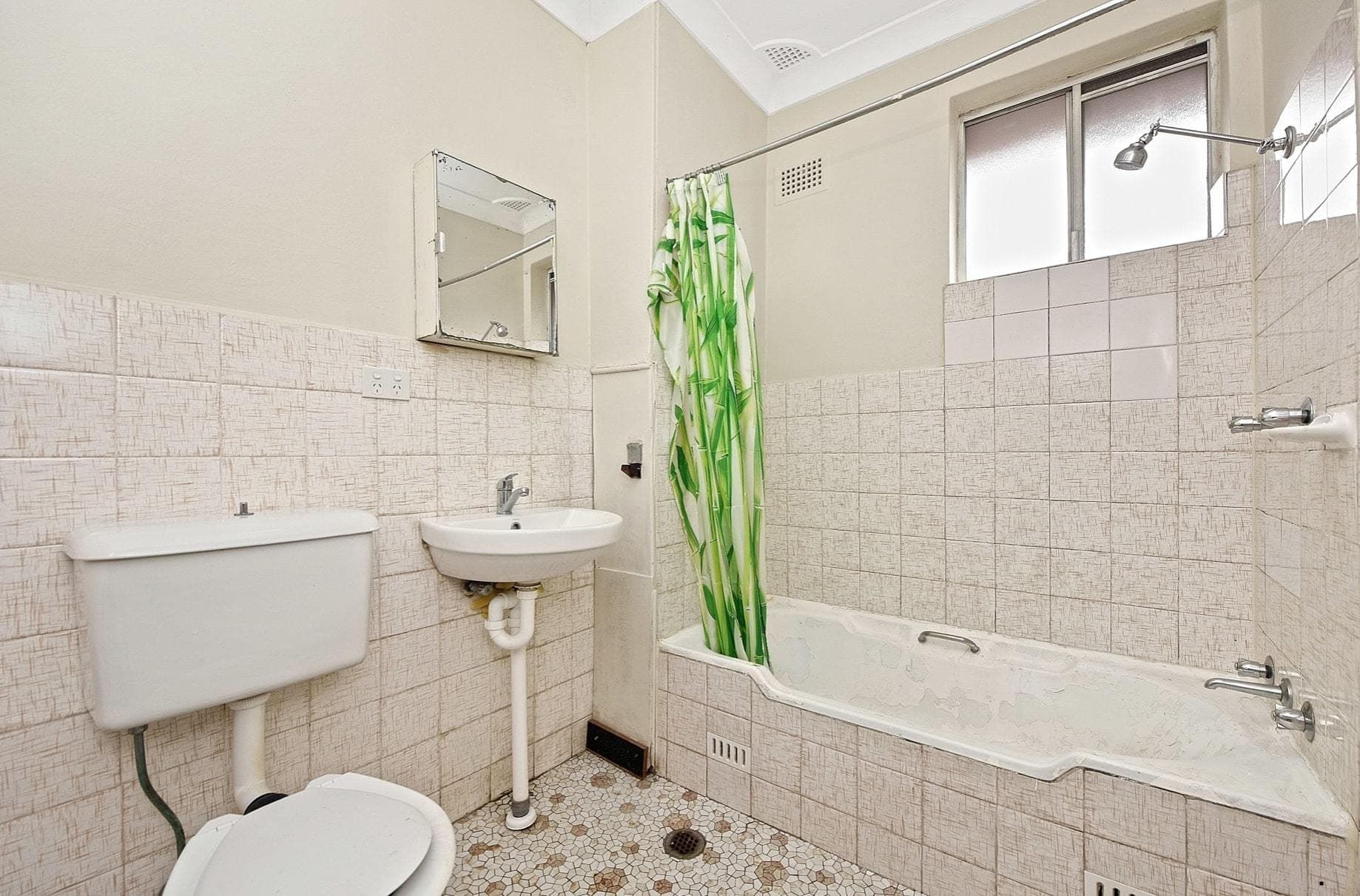 4/119 The Crescent, Homebush West - Thumbnail 4