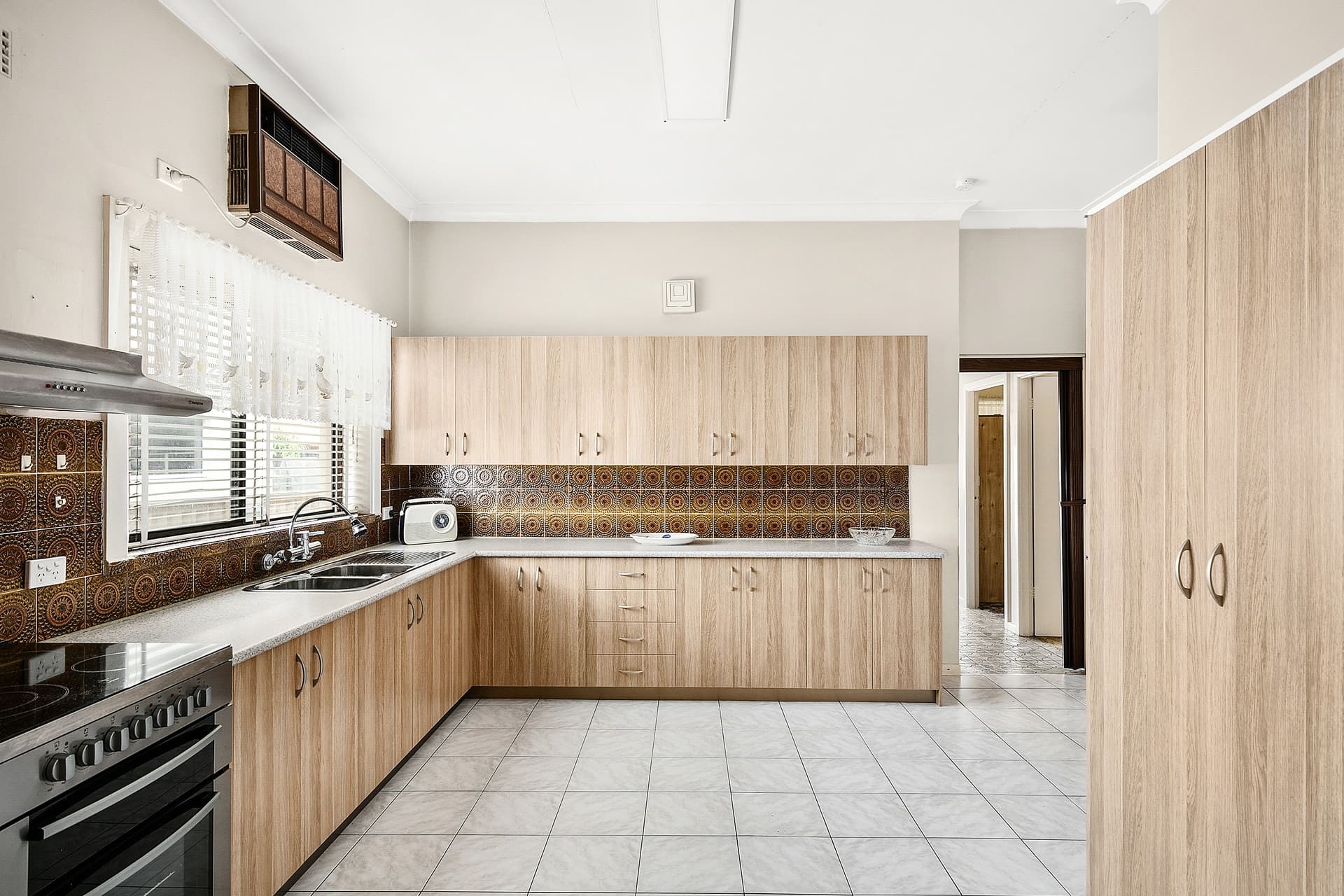 16 Melbourne Street, Concord - Thumbnail 4