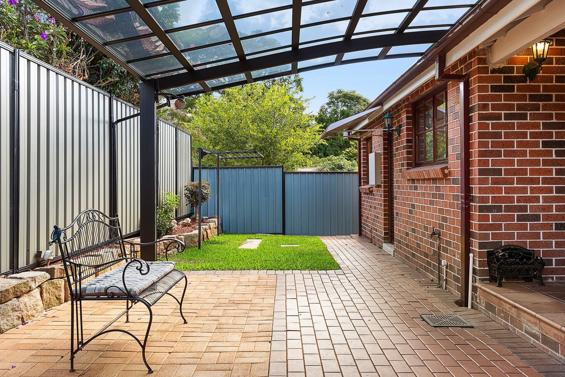 2A Tulloch Avenue, Concord West - Thumbnail 2