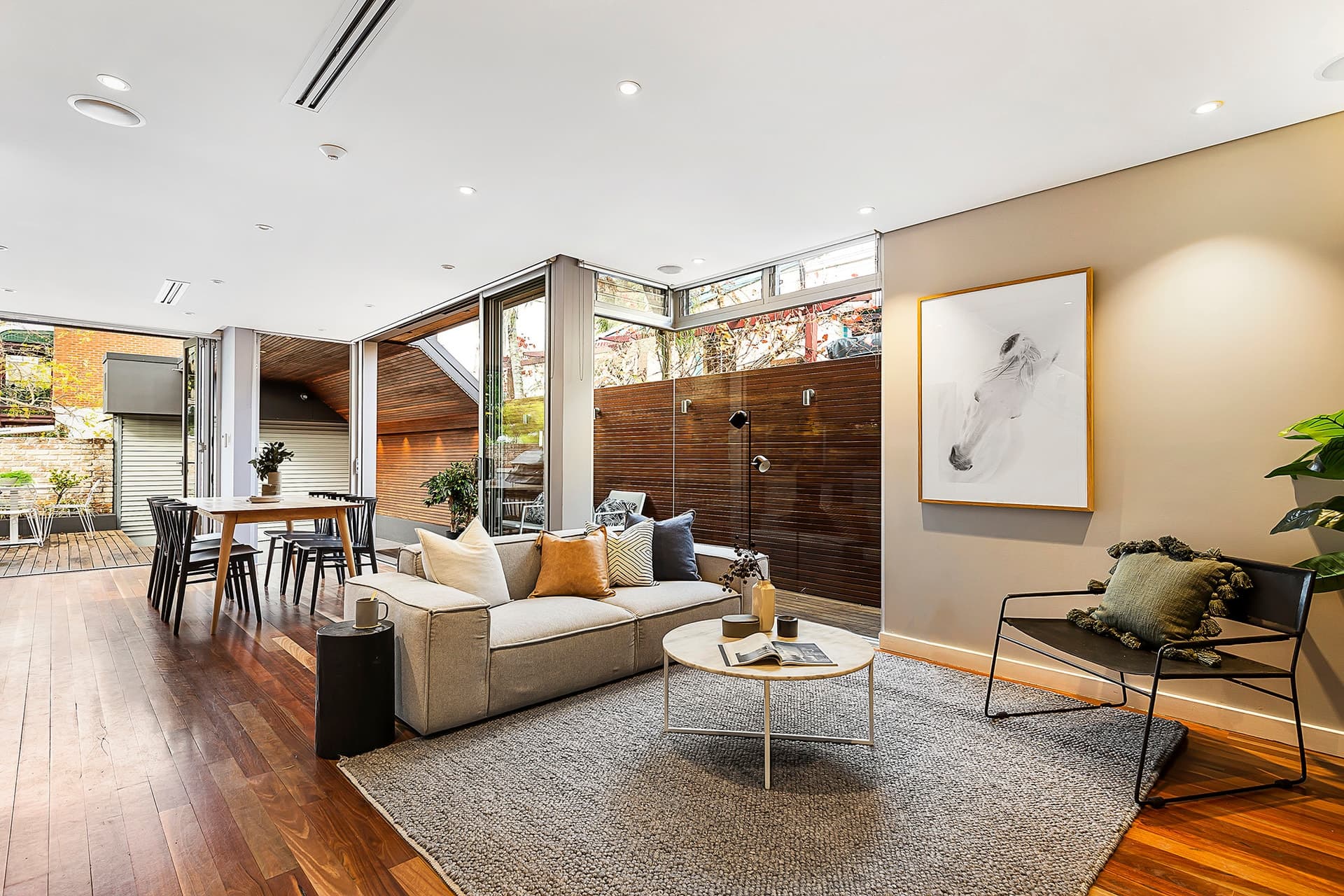 355 Annandale Street, Annandale - Thumbnail 2