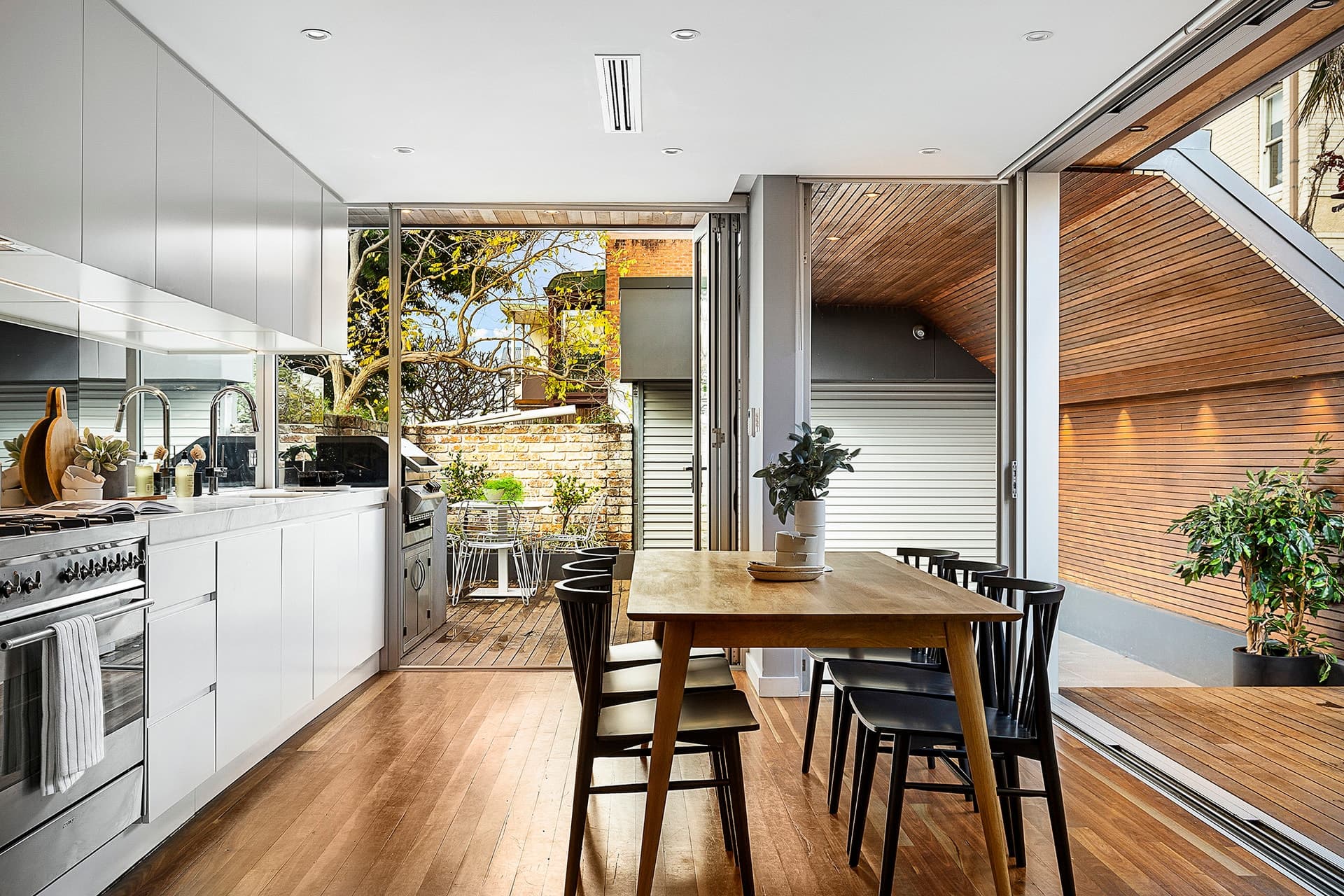 355 Annandale Street, Annandale - Thumbnail 5