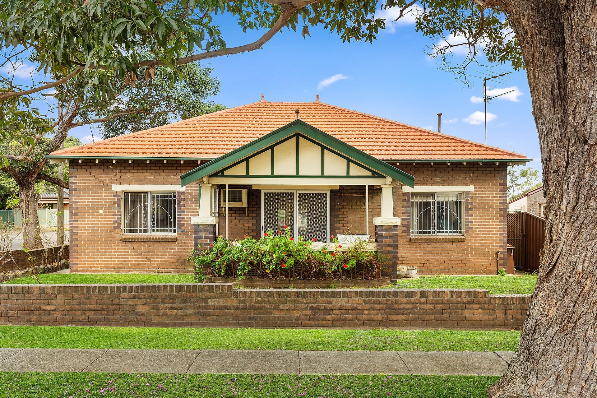 28 Mackenzie Street, Concord West - Thumbnail 3