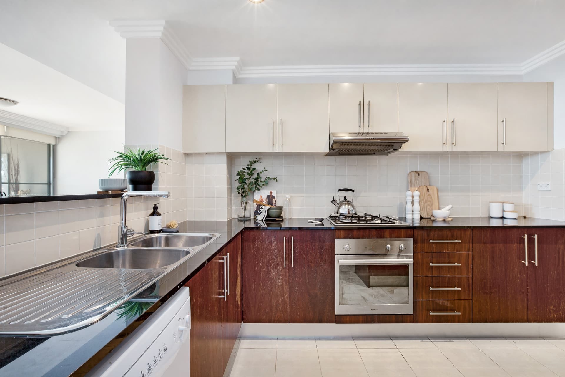 8/1A Hilly Street, Mortlake - Thumbnail 3