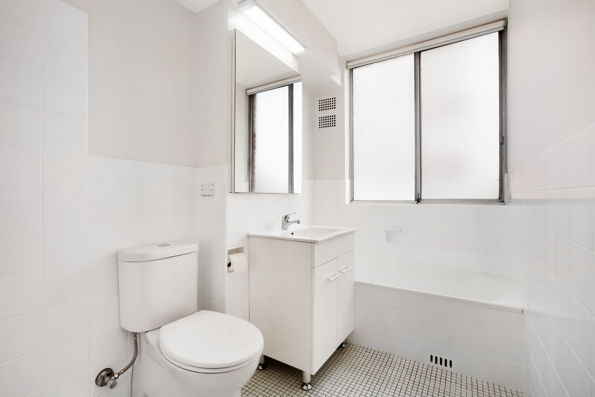 2/3 Bortfield Drive Chiswick NSW 2046, Chiswick - Thumbnail 7