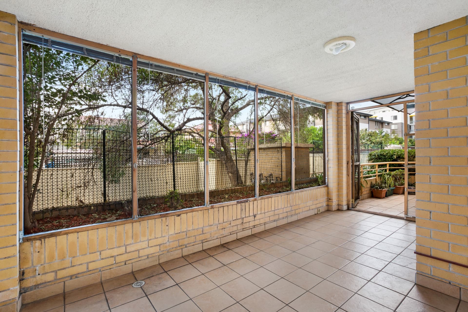 4/334-336 Railway Terrace, Guildford - Thumbnail 2