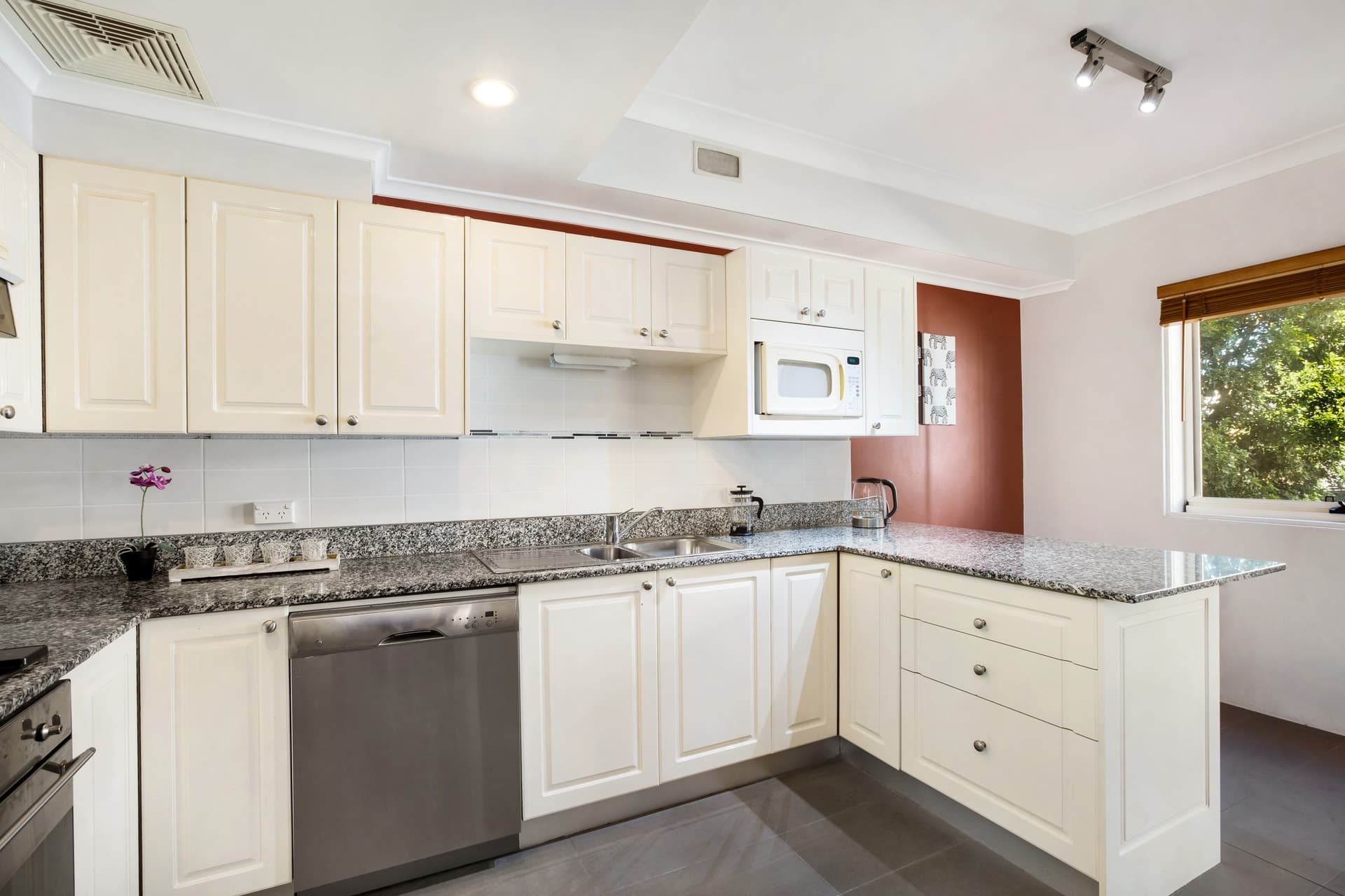 8/40 Drummoyne Avenue, Drummoyne - Thumbnail 7