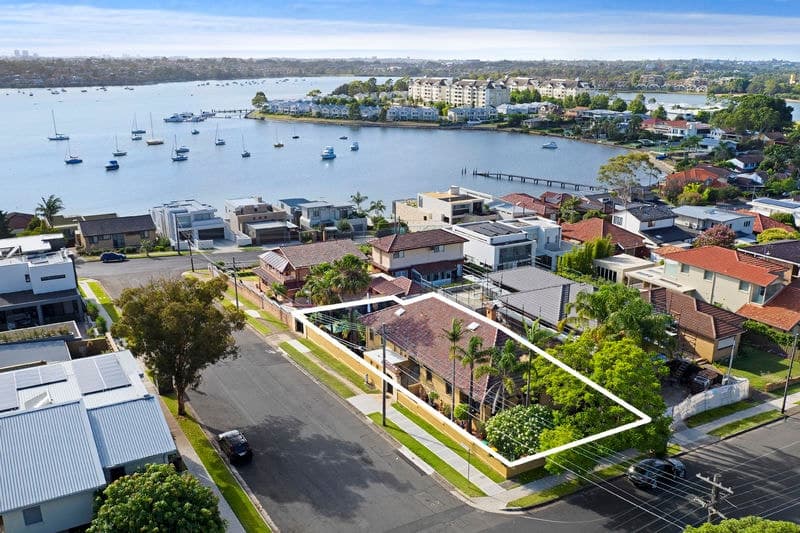111 Cabarita Road, Cabarita - Image 1