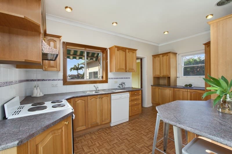 1 Meadow Street, Concord - Thumbnail 4