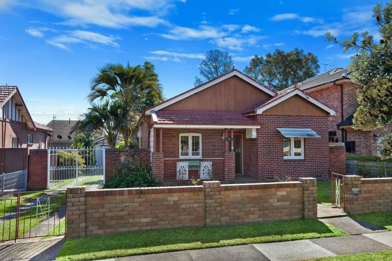 27 Archer Street, Concord - Image 1