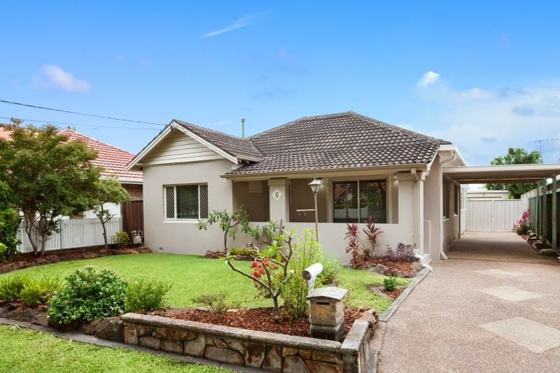 6 Stamford Avenue, Cabarita - Image 1