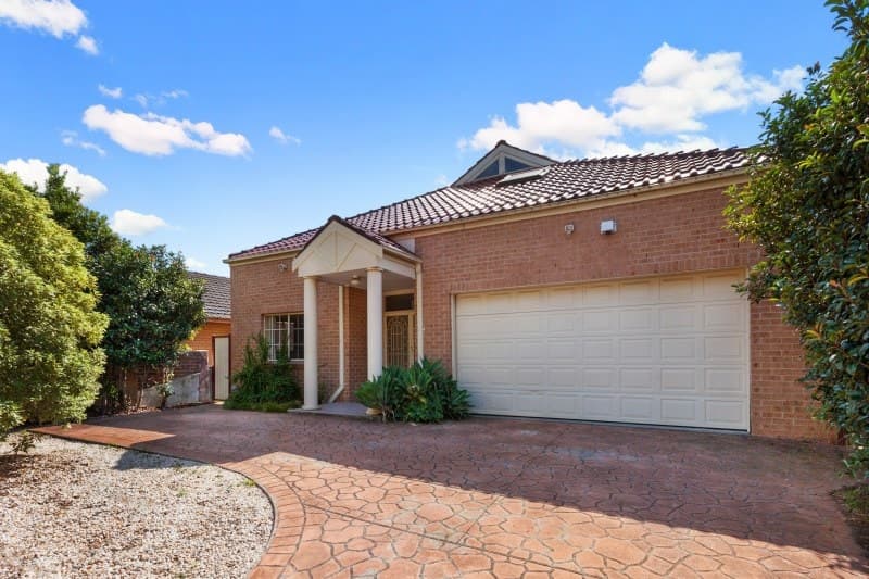 215 Majors Bay Road, Concord - Thumbnail 2