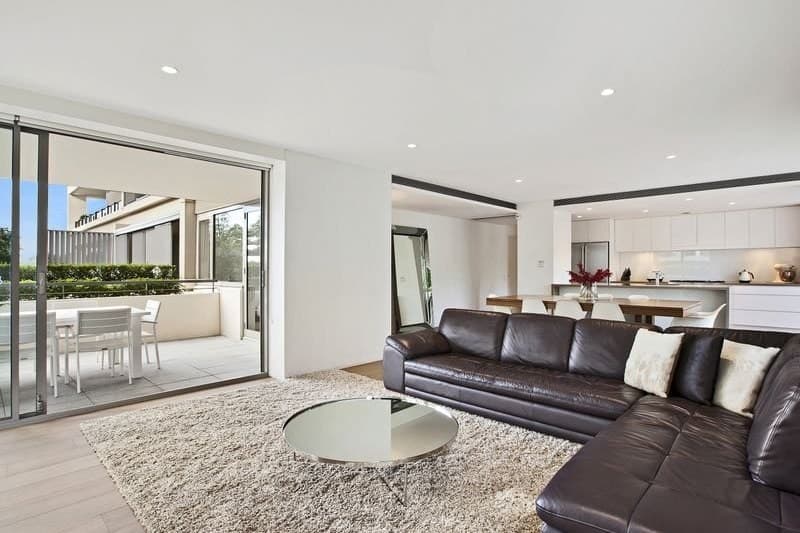 2/18 Edgewood Crescent, Cabarita - Image 1