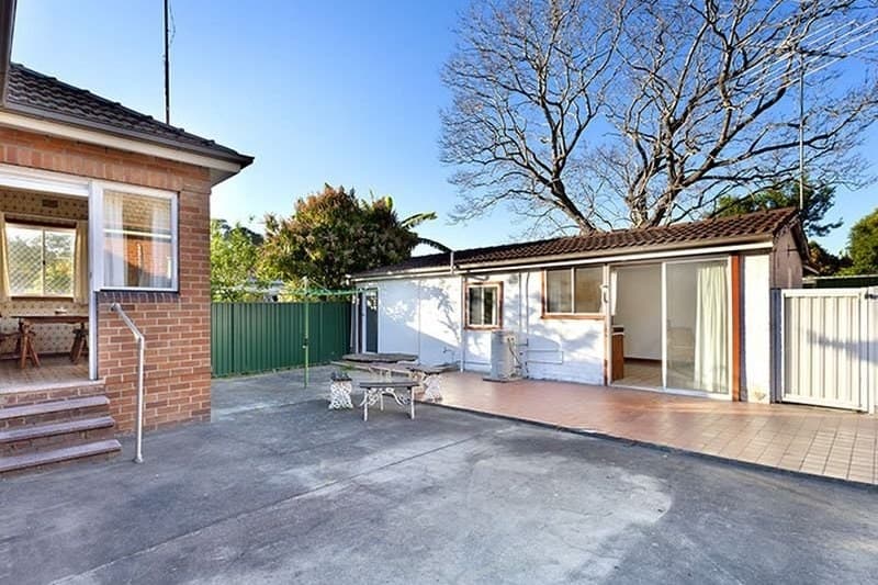 85 The Crescent HOMEBUSH WEST NSW 2140, Homebush West - Thumbnail 2