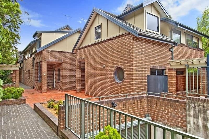 2/16 Patterson Street, Concord - Image 1
