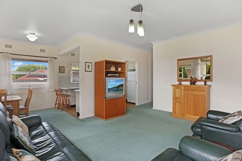 1 Pamela Place, Concord - Thumbnail 2