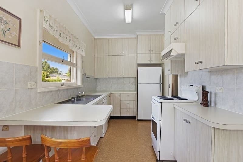 1 Pamela Place, Concord - Thumbnail 4