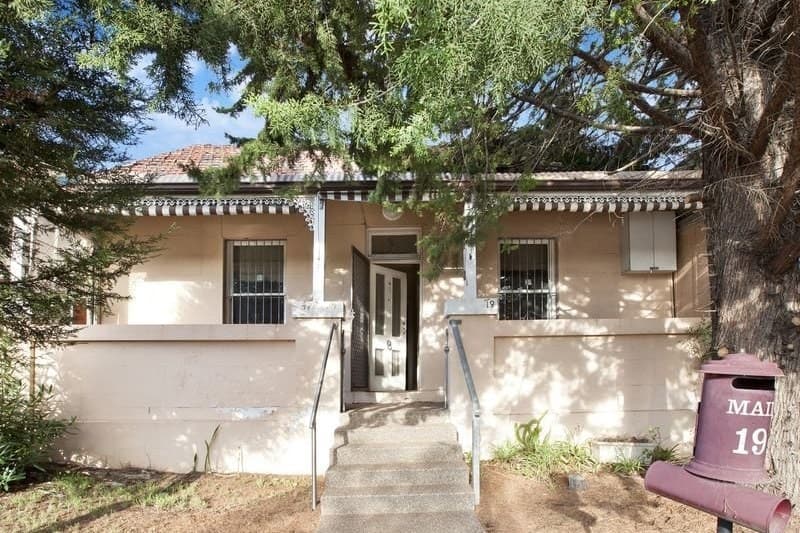 19 Queen Street, North Strathfield - Image 1