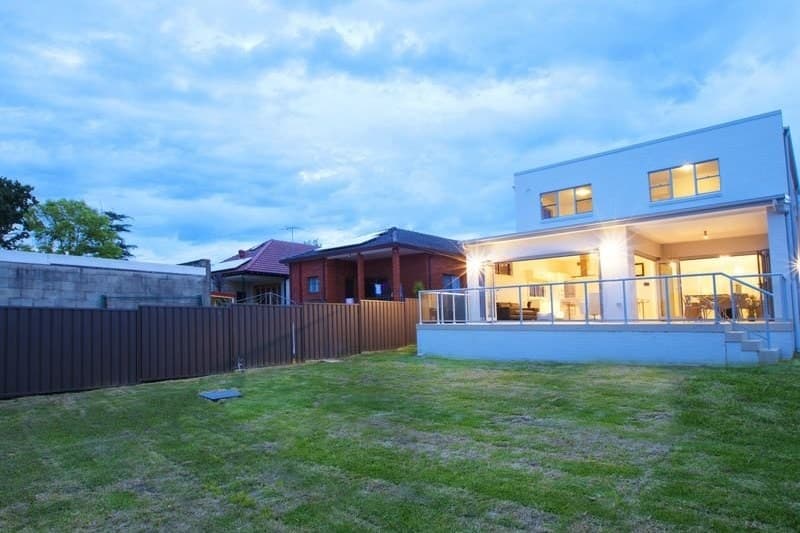 25 Wellbank Street, Concord - Image 1