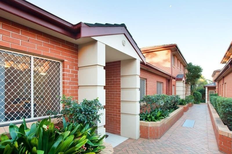 3/213-215 Queen Street, Concord West - Image 1