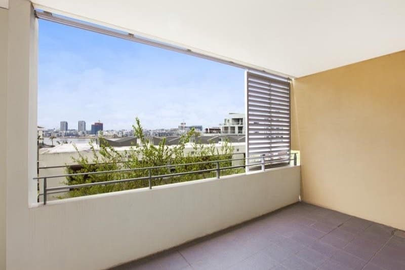 432/25 Bennelong Road WENTWORTH POINT, Wentworth Point - Thumbnail 6