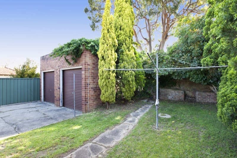 8 Duke Avenue, Concord - Thumbnail 3