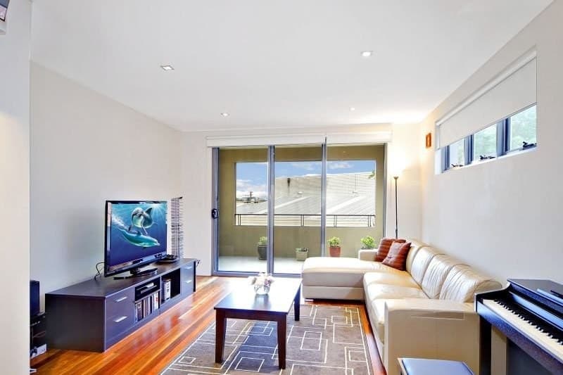 Unit 15/20 Tennyson Road, Mortlake - Image 1