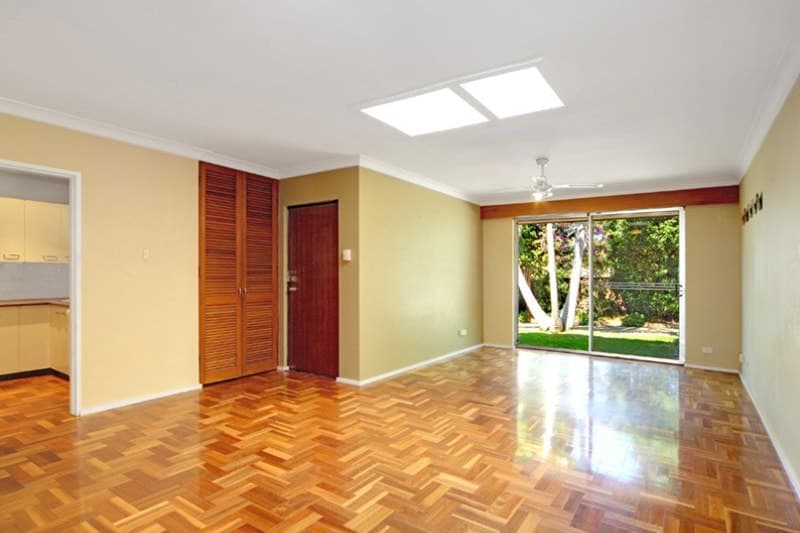 2/1 Corby Avenue, Concord - Thumbnail 2