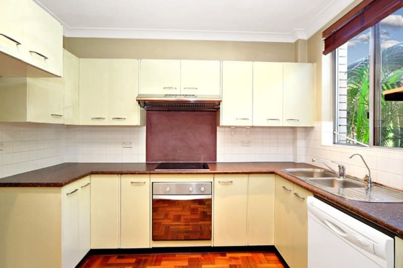 2/1 Corby Avenue, Concord - Thumbnail 3