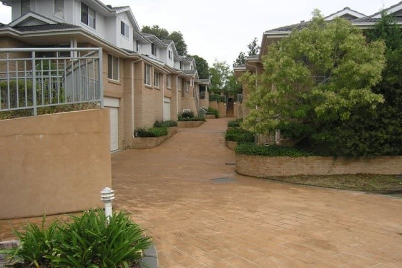 2/61 Chelsea Avenue, Baulkham Hills - Image 1