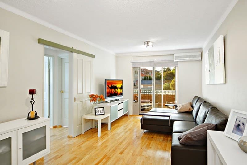 13/2 Evelyn Avenue, Concord - Image 1