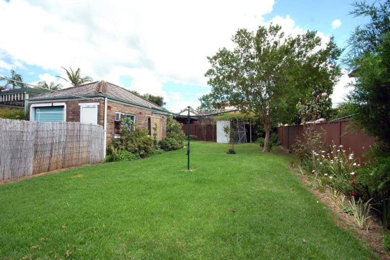 11 Davidson Avenue CONCORD NSW 2137, Concord - Thumbnail 2