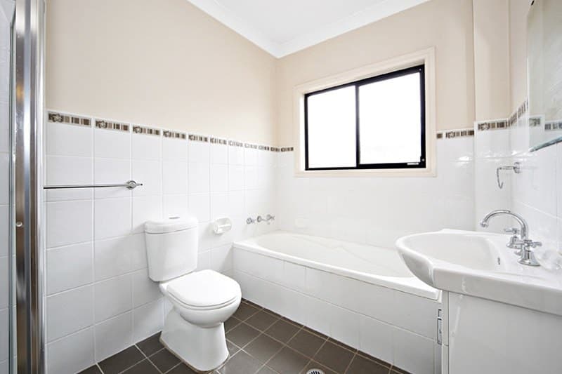 3A Iona Place, Bass Hill - Thumbnail 6