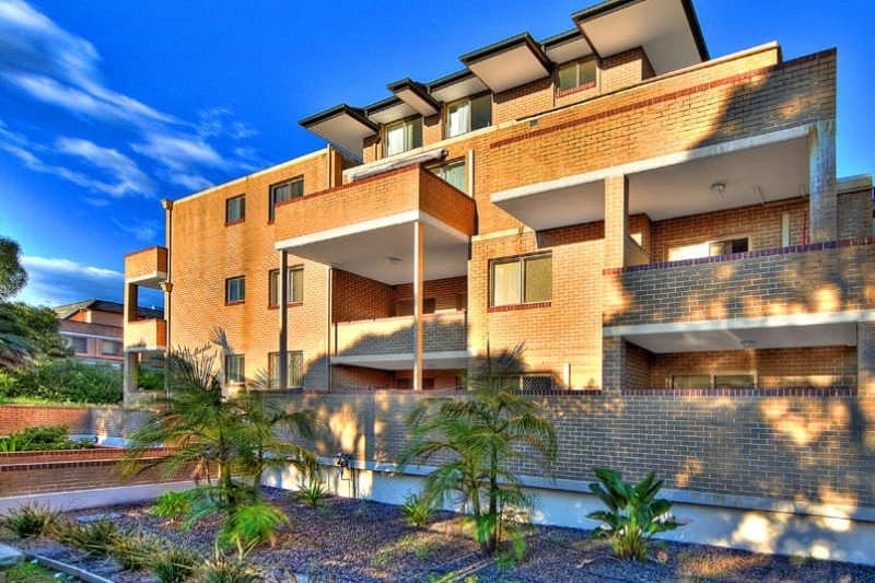 20/62-66 Courallie Avenue, Homebush West - Image 1
