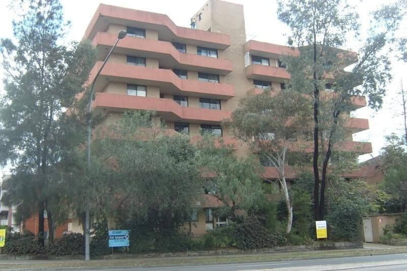 12/71 Marsden Street, Parramatta - Image 1