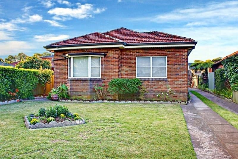 19 Brewer Street, Concord - Image 1
