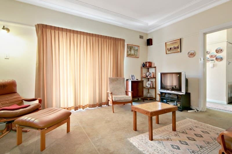 46 Llewellyn Street, Rhodes - Thumbnail 4