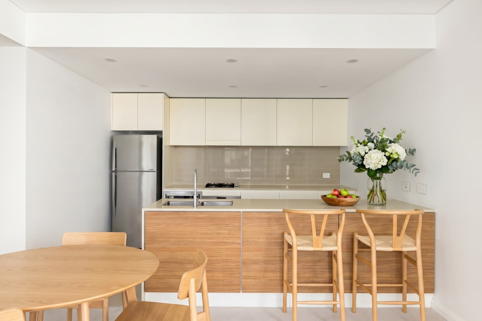 444/17 Marine Parade Wentworth Point, Wentworth Point - Thumbnail 2