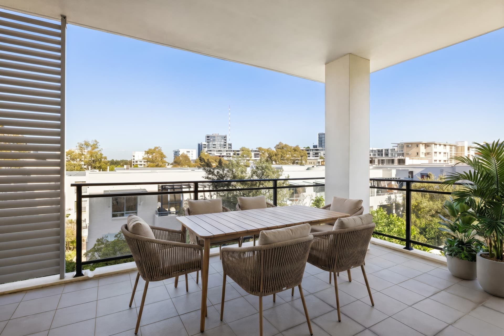 444/17 Marine Parade Wentworth Point, Wentworth Point - Thumbnail 3