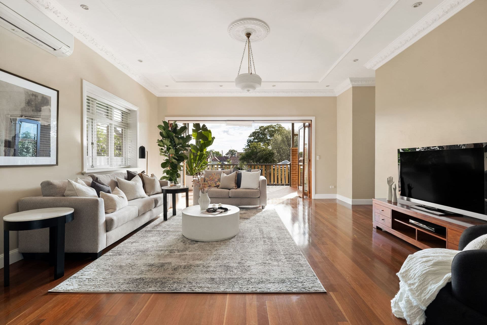 8 Lansdowne Street, Concord - Thumbnail 2