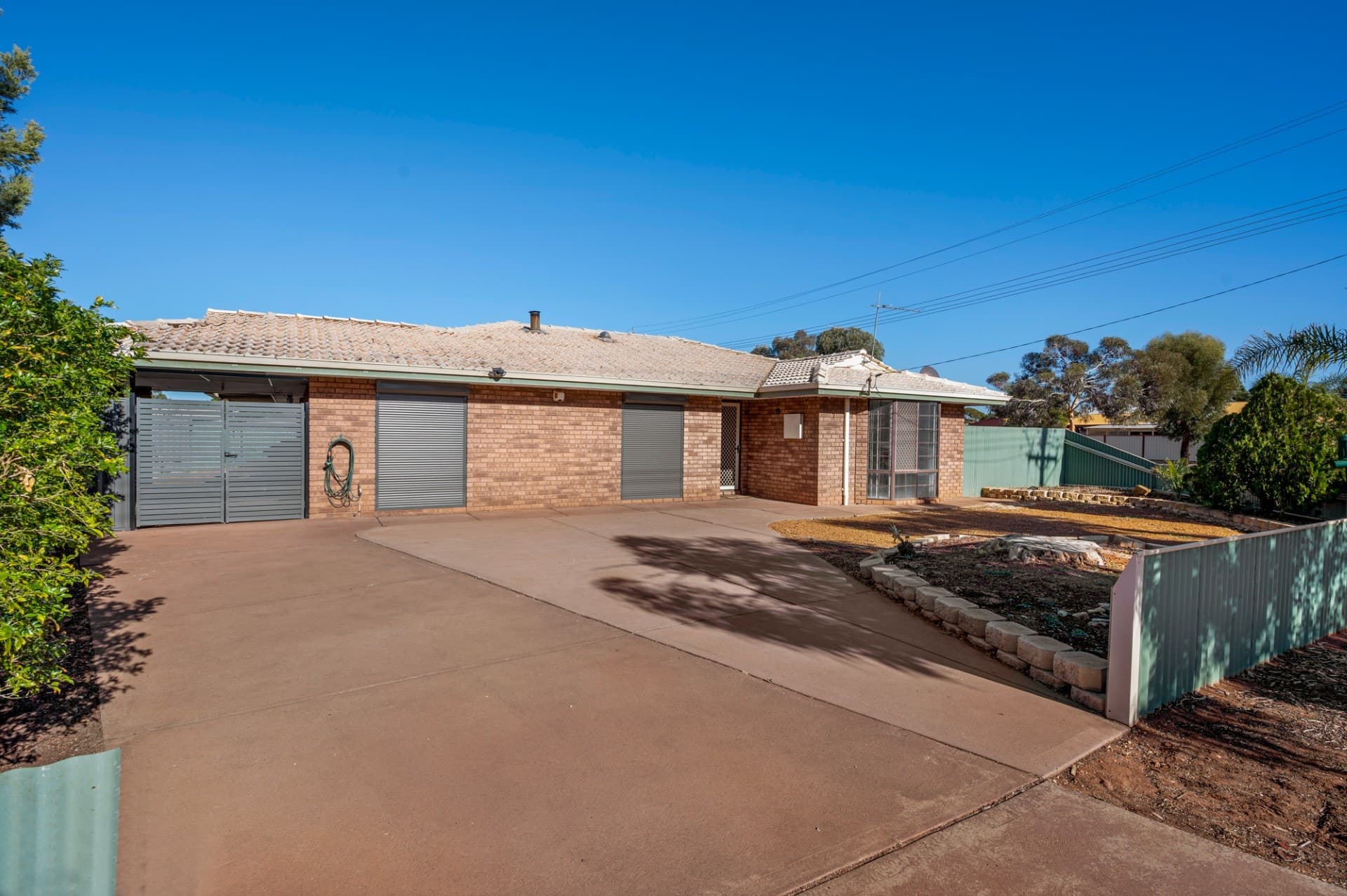 197 Bourke Street, West Lamington - Image 1