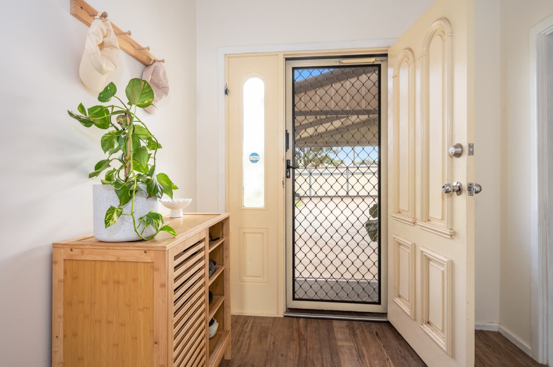 123 Bourke Street, Lamington - Thumbnail 2